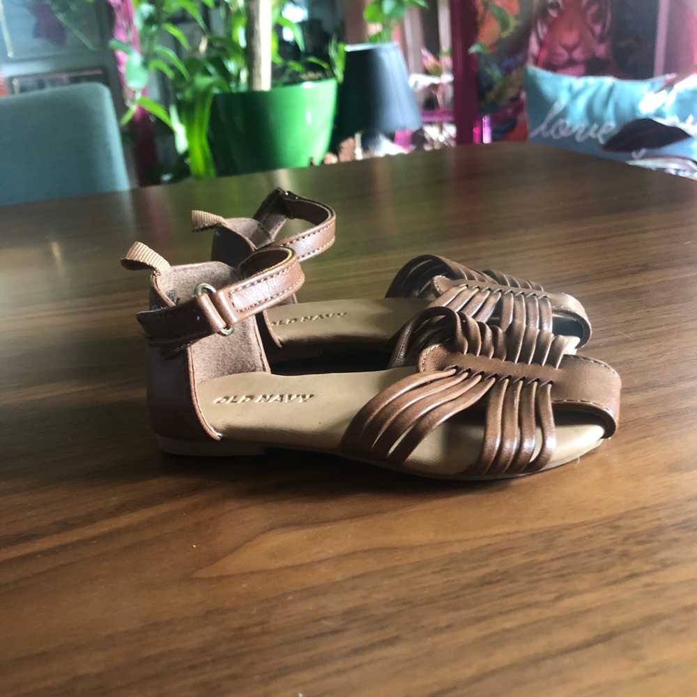 Size 6 sandals
